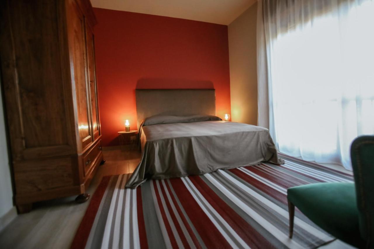 Ca'Du Lin - Jacuzzi Bed and Breakfast Cisterna dʼAsti Εξωτερικό φωτογραφία